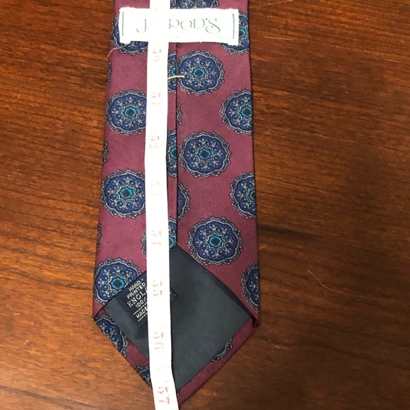Tie - Picture 4 of 4